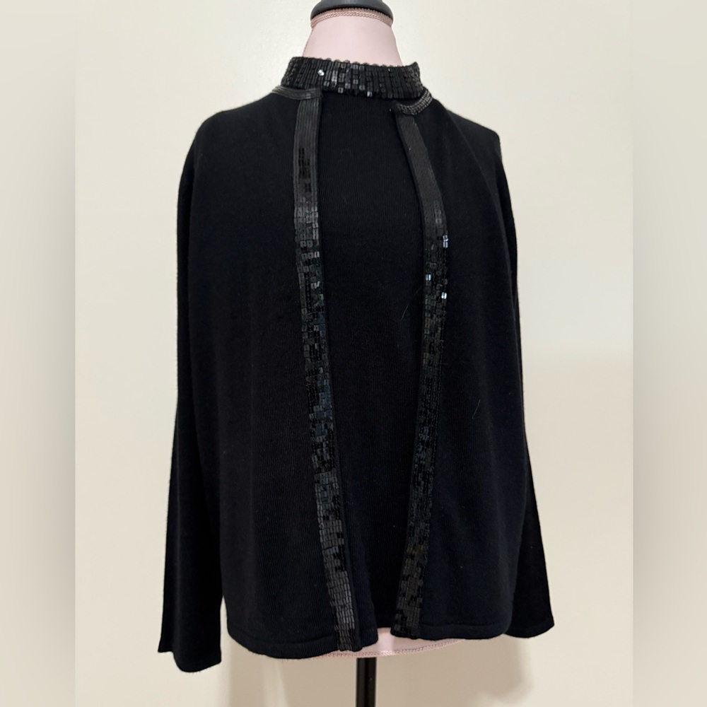 Designers Original Vintage black sweater set with sequin trim size large